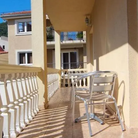 Micic Centre *